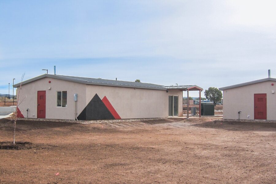 project-feature-awnings-dine-college-dorms-standing-seam-metal-003