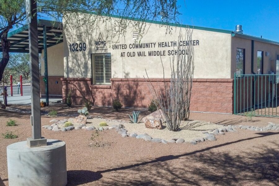 project-feature-wainscot-united-community-health-center-split-face-block-015