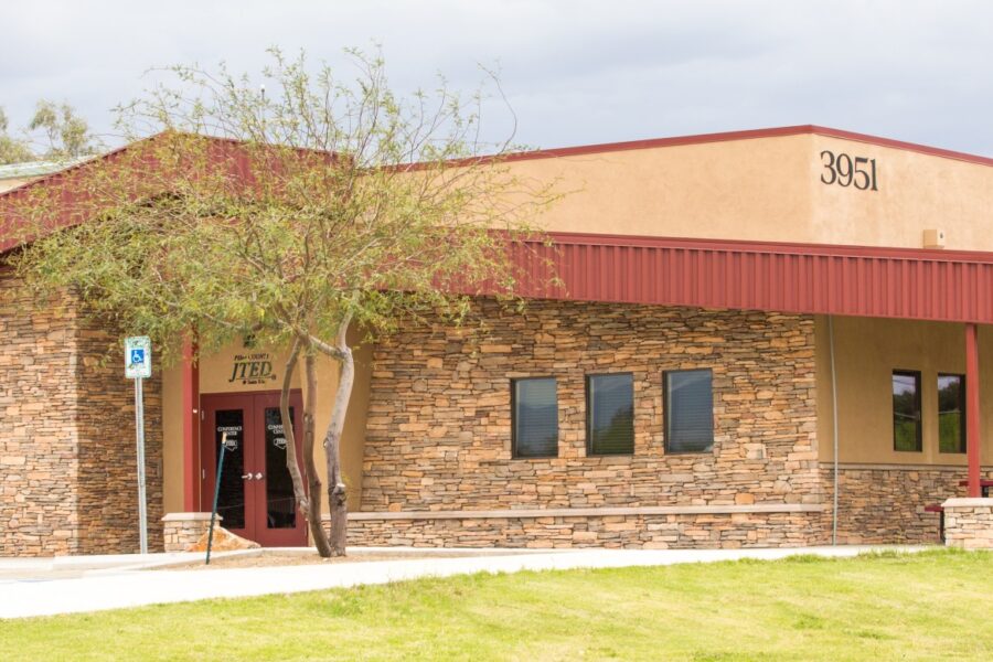 project-santa-rita-high-school-culinary-education-building-001